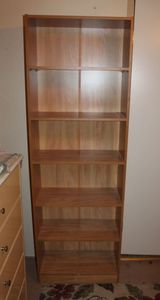 lot 71 image: Bookcase 6ft Tall