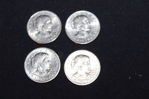 lot 74 image: Susan B Anthony Coins