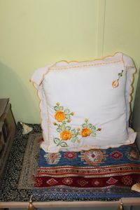 lot 116 image: Throw Pillow Covers and 1 Pillow insert