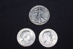 lot 138 image: 1935 Walking Liberty Half Dollar and 2 Susan B Anthony dollars