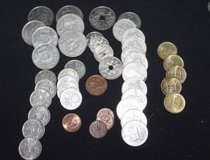 lot 182 image: Danish Coin Variety
