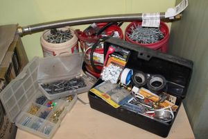 lot 199 image: Hardware