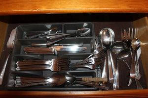 lot 219 image: Silverware