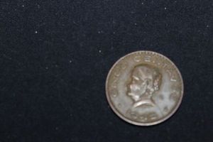 lot 233 image: 1945 Cinco Centavo