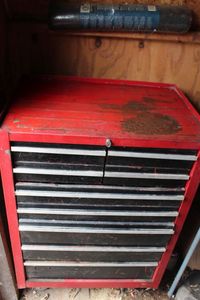 lot 11 image: Craftsman Toolbox, Contents Included