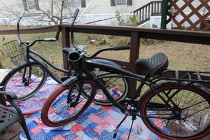 lot 4 image: His and Her Huffy Bicycles Hardly used, Stored indoors