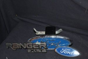 lot 26 image: Ford parts