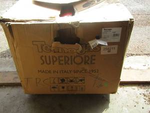 lot 62 image: Tecnogas superior vent a hood model T_RC  RED