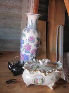 lot 97 image: vase, covered dish and more