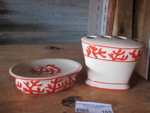 lot 105 image: soap dish and toothbrush holder