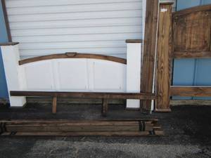 lot 3 image: Queen bed frame with side rails foot and head board very nice