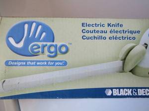 lot 137 image: Vergo electric knife