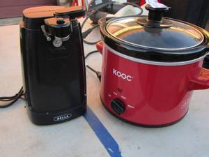 lot 191 image: kooc slow cooker- can opener