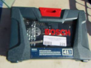 lot 228 image: bocsh drill bit set
