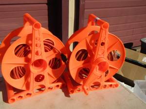 lot 277 image: 2 extension cords plus rollers