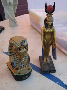 lot 329 image: EGYPTIAN GODDESS &  KING TUT
