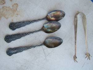 lot 397 image: qty 3 silverplate spoons, sugar cube tongs
