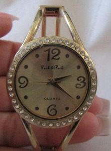 lot 368 image: Womens Peck & Peck watch