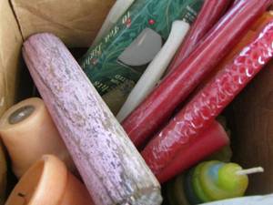 lot 118 image: candle sticks