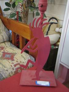 lot 128 image: Metal red HOPI Decorative lamp