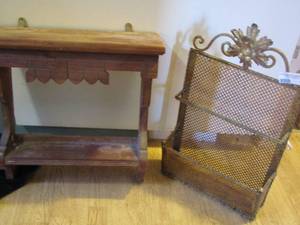 lot 162 image: wall nick knack shelf - wall mail holder