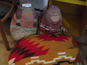 lot 166 image: Indian pillows qty 2- throw blanket- pillow