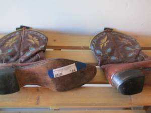lot 184 image: size 10 12 mens worn boots brand goding boots