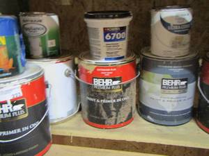 lot 223 image: used paint lot
