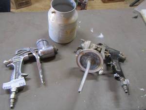 lot 210 image: Paint spray rigs