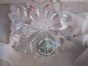 lot 249 image: Fine Lenox crystal ornament