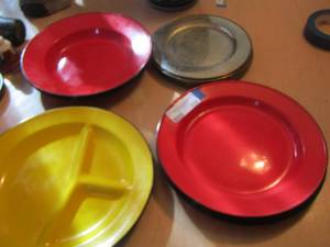 lot 336 image: metal dinner plates
