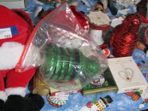 lot 188 image: large Christmas dcor lot various items