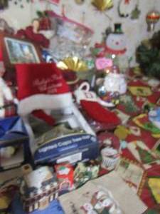 lot 222 image: large assortment of Christmas dcor