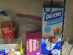 lot 250 image: straws- Dixie cups- plastic silverware and more