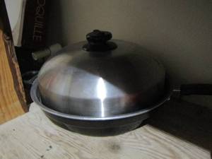lot 261 image: Turbo cooker NEW