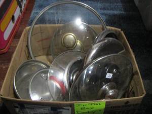 lot 265 image: various pan lids