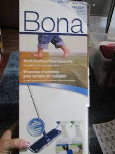lot 279 image: Bona floor cleaner