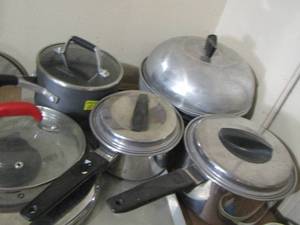 lot 266 image: pots and pans lot