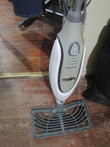 lot 318 image: Shark professional steam mop