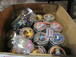 lot 122 image: mason jars with lights and dcor