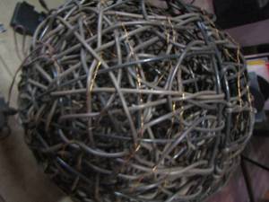 lot 129 image: LARGE BALL W LIGHTS