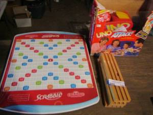 lot 142 image: Scrabble, Uno Attack