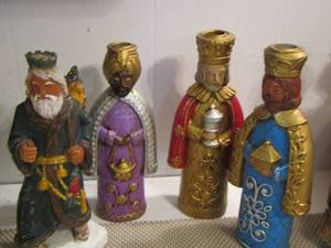 lot 55 image: 3 WISE MEN  CANDLEHOLDERS & SANTA