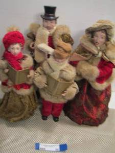 lot 56 image: Christmas carolers