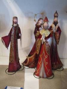lot 59 image: Christmas dcor