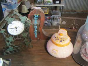 lot 382 image: decanter with lid duck design, plus
