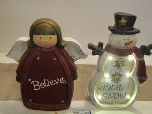 lot 430 image: angel that says believe, snowman lighted