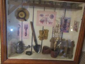lot 429 image: shadow box with misc. garden items