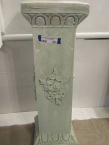 lot 434 image: 29 tall plant stand
