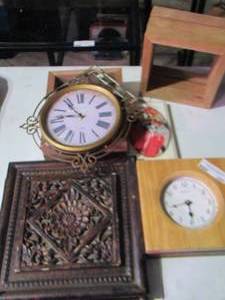 lot 395 image: wall clocks, metal wall dcor